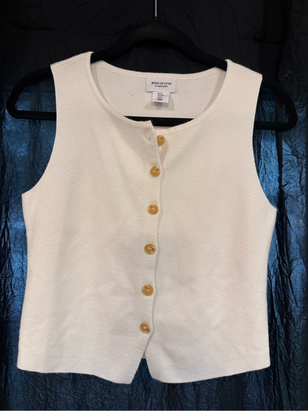 Song of Style Aimee Song Ivory Button Front Knit Vest M